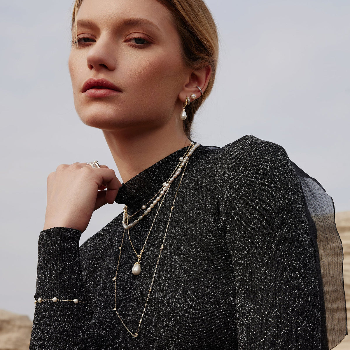 Ania Haie Gold Linked Shell Pearl Drop Pendant Necklace
