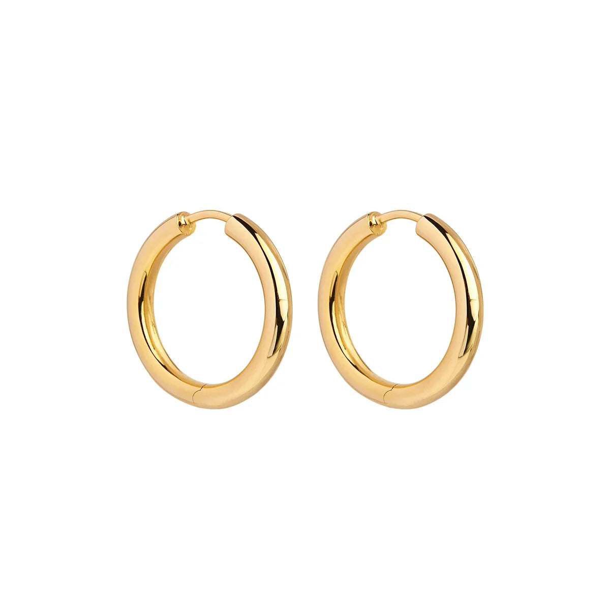 NAJO Subtle Silver Huggie Earring