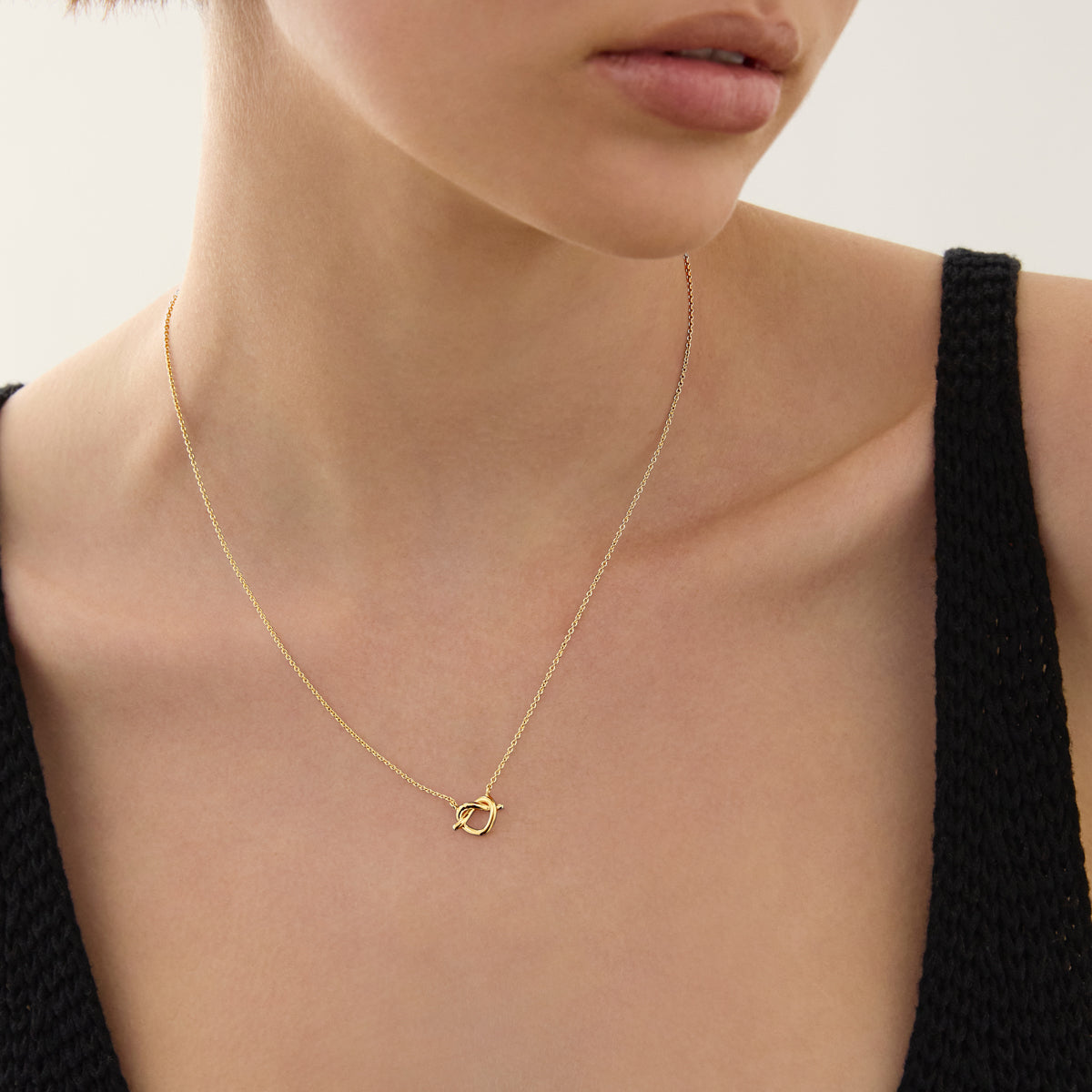 NAJO Eternal Pendant