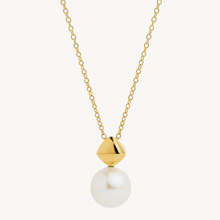 Mirage Pearl Necklace