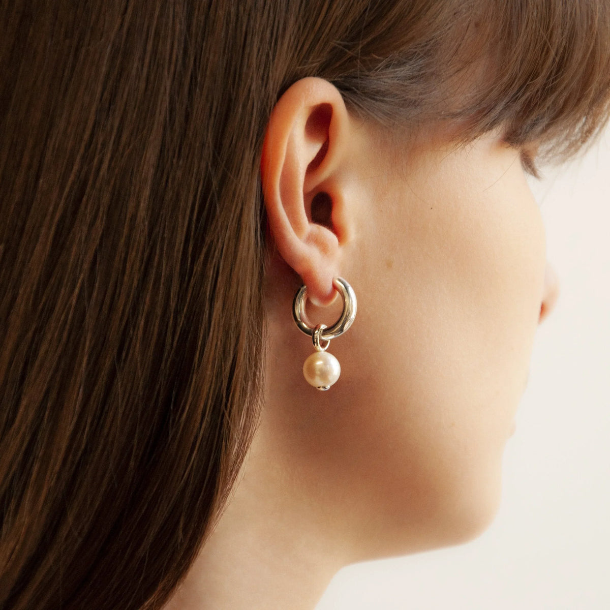 NAJO Ms Perla Earrings