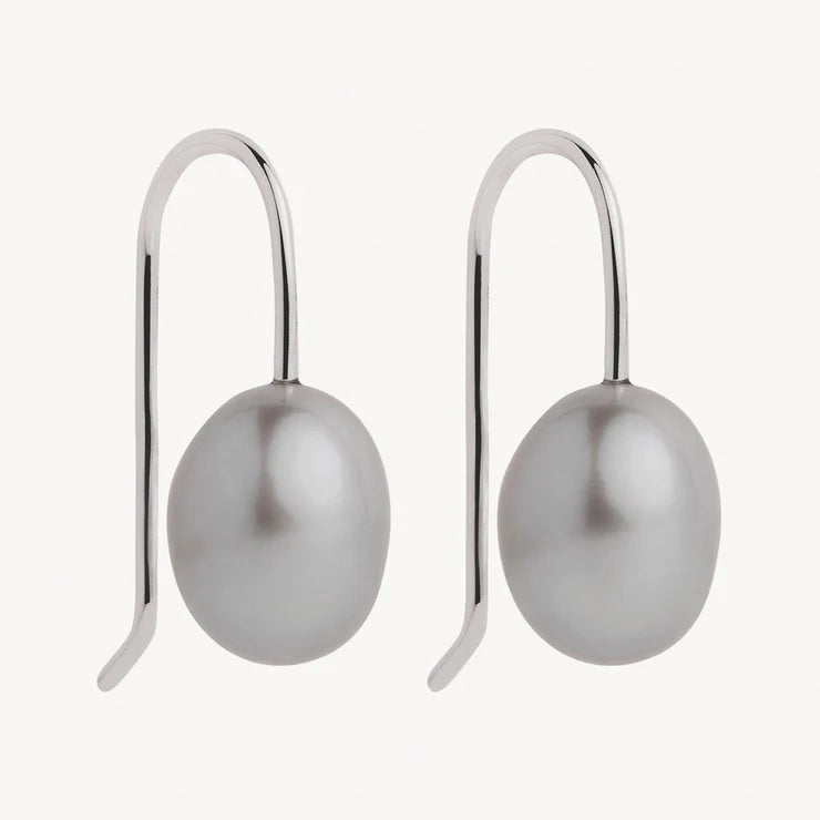 Isla Grey Pearl Earring
