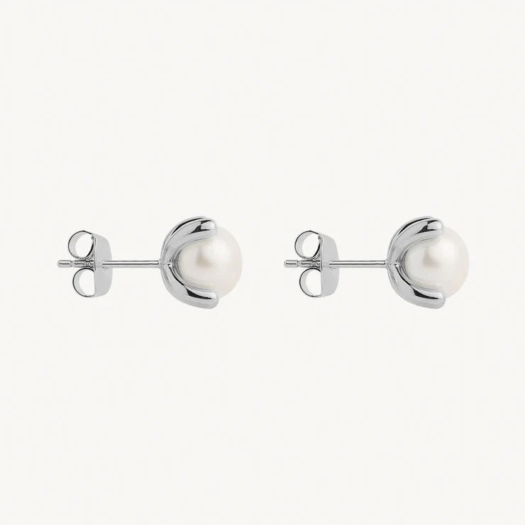 Moana Pearl Earring