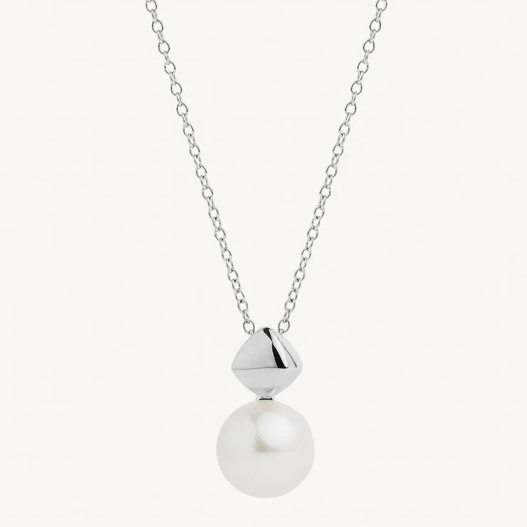 Mirage Pearl Necklace